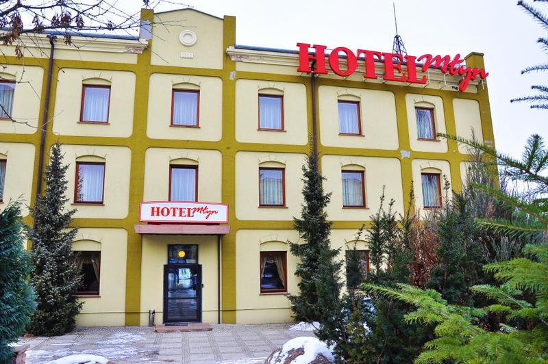 Hotel Mlyn 루블린 외부 사진