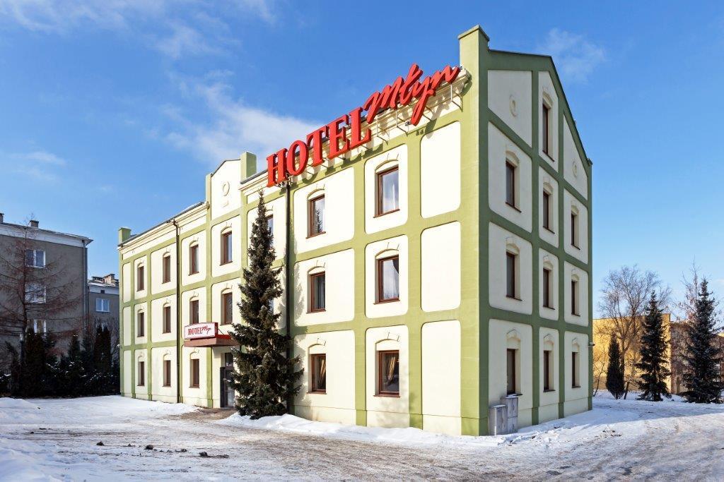 Hotel Mlyn 루블린 외부 사진